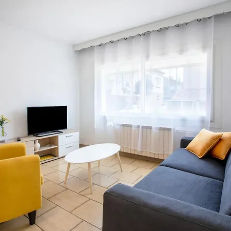 Apartment Location La Londe-les-Maures